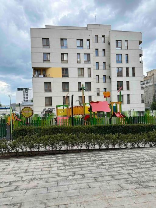 Варна Сити Парк С Паркомясто Kültér fotó